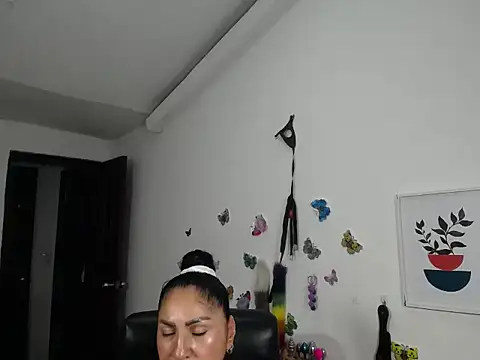 mature_bigboobs10 webcam