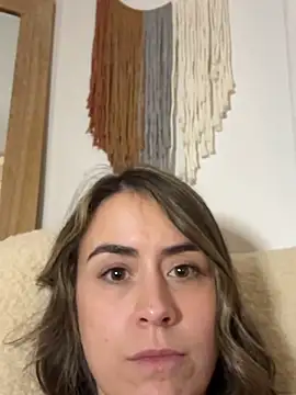 Wetbabygirlxo webcam