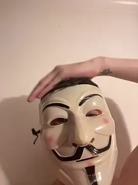 GuyFuckes's live cam