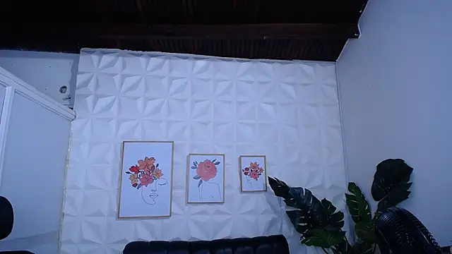 Valentinaa_mature webcam