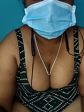 TamilSembaruthi143 webcam