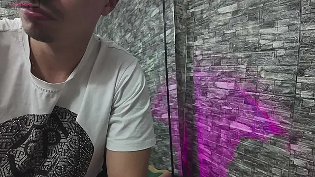 Rich_Couple_69 webcam