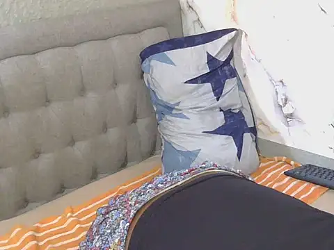 EbonyPhatBooty webcam