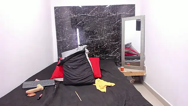 Analiasmith89 webcam