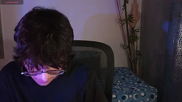 noah_millerx - Noah_millerx's free webcam - UK Sex Cams