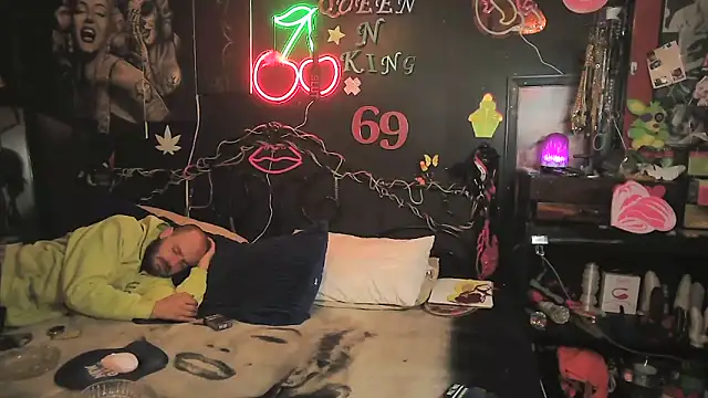 Splash_Queen420 webcam