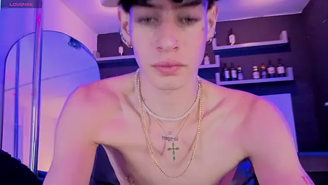 nova_salvatore webcam