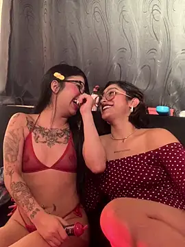 LilithMonette webcam