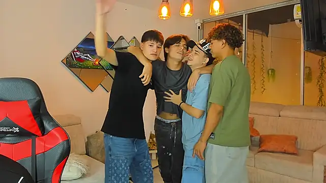 Houseofwarrios webcam