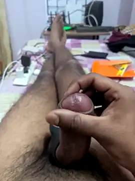 Hornyksg live sex cam