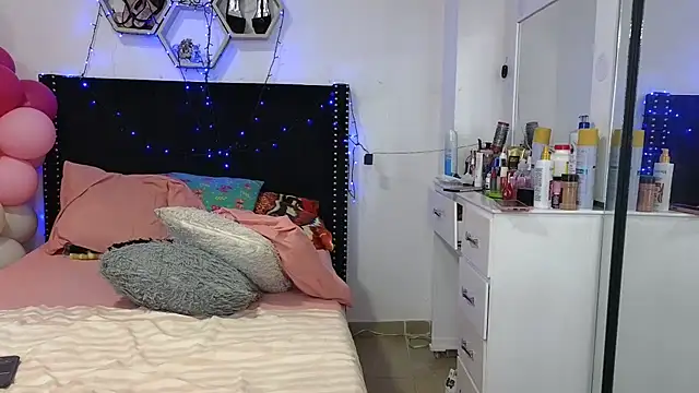 charlotte_077 webcam