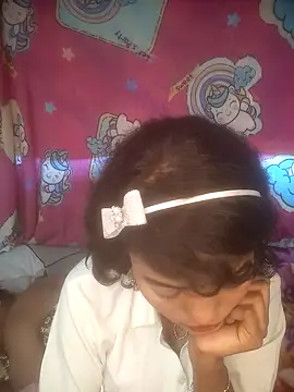 Freakingromance webcam