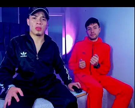 alex_and_christhoper webcam