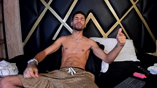 Thiagoferreti's live cam