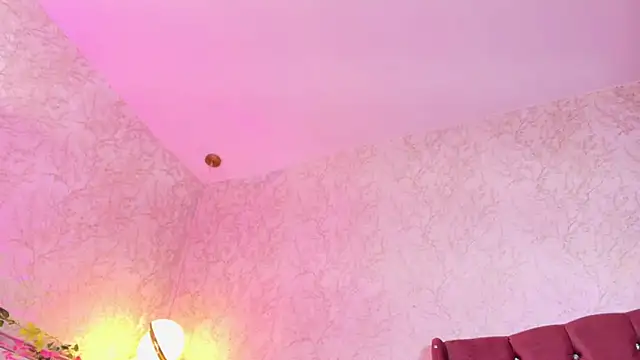 NicolleTaylor webcam