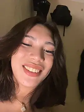 SideChick_Bunny webcam