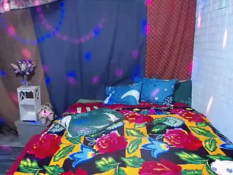 BriannaCruz24 webcam