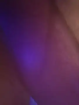 Webcam Model (emma_collson)  is live.Free join now!