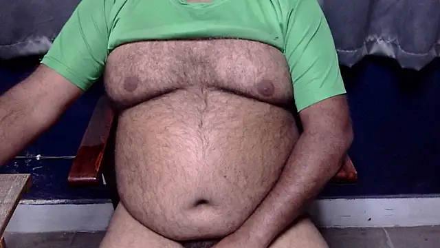 hairysubcub_70 - Hairysubcub_70's free webcam - UK Sex Cams