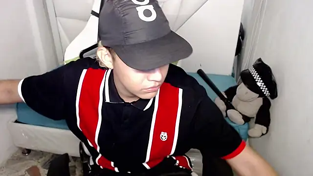 Street_poemm_ webcam