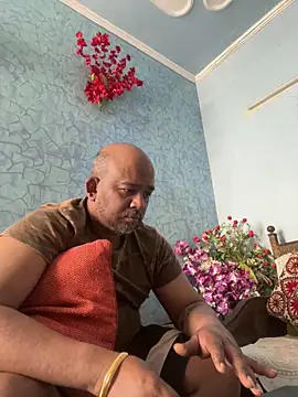 Dick_6inches_Delhi webcam