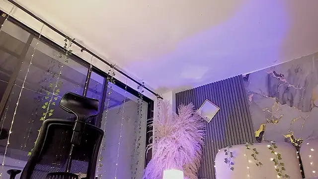 SarahCastro1_ webcam