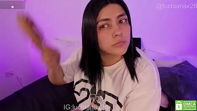 lucy26_ - Lucy26_'s free webcam