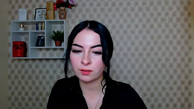 cherrydove - CherryDove's free webcam - UK Sex Cams