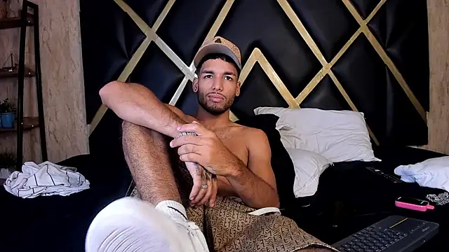 thiagoferreti (M twink) - show masturbate