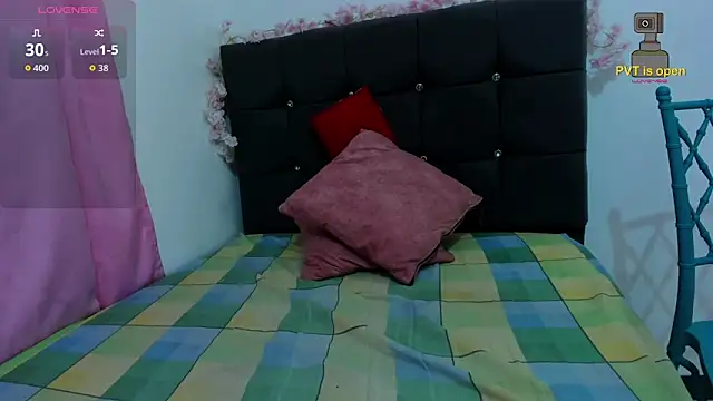 Alicebigboobsxxxx webcam