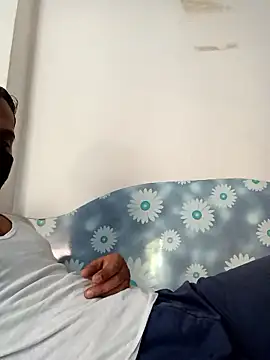 HotteboyShubh webcam