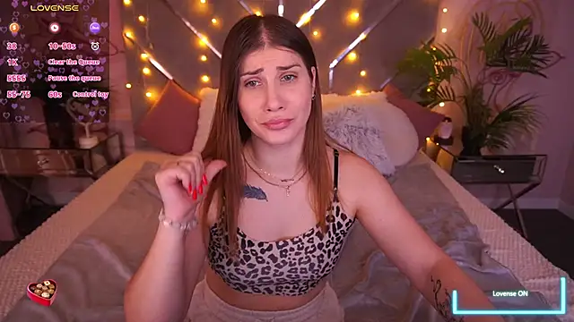 cassandragood - CassandraGood's free webcam - UK Sex Cams