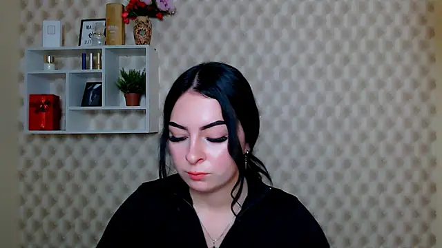 cherrydove - CherryDove's free webcam - UK Sex Cams