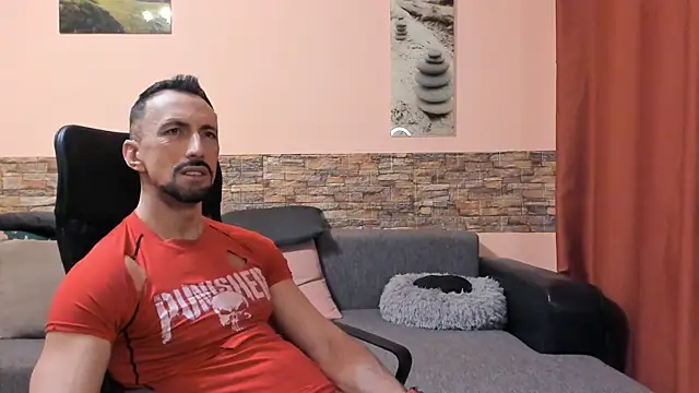 HotHunkTrainer webcam