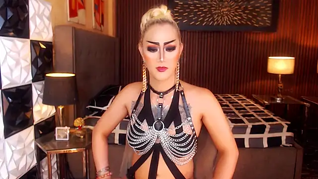 HorseCockDivine webcam