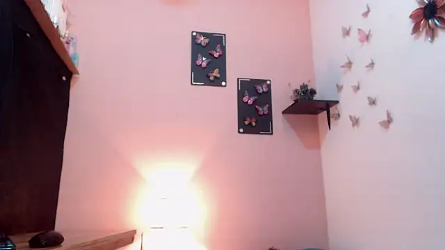 nicollejordan1 webcam