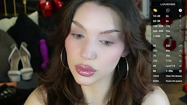 MistressDarsy webcam