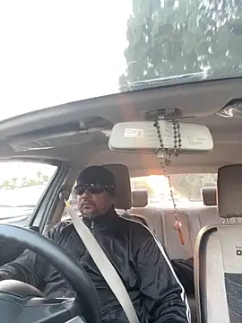 Dick_6inches_Delhi webcam