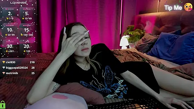 Lesi_Moonie01 webcam