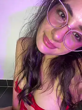 Webcam Model (baaby-miiaa)  is live.Free join now!