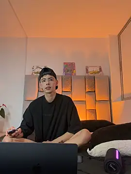 Sebastian_Reed webcam