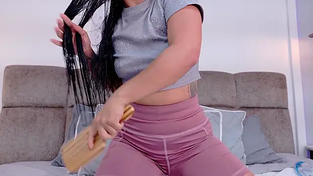 Mia_Bellefort webcam