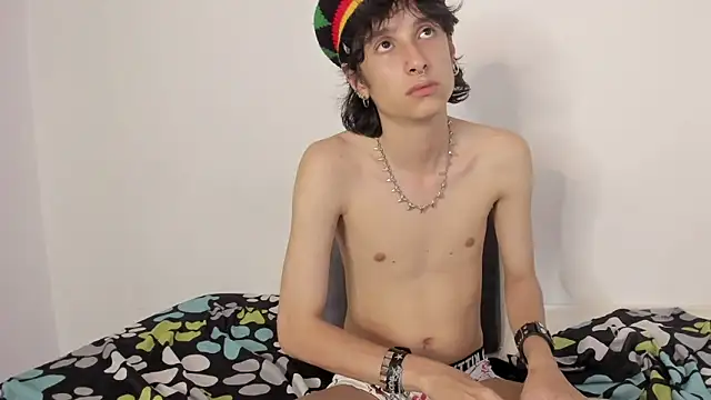 cirosky_elchicopolla webcam