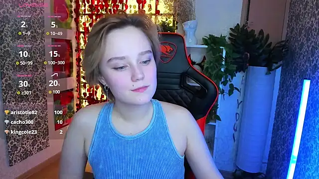 Ellie_Heavenly webcam