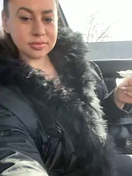 goldengenesdoll webcam