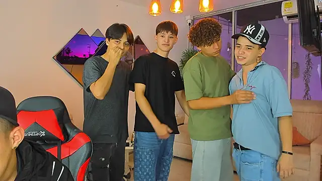 Houseofwarrios live sex cam