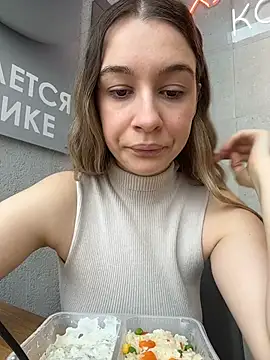 sashacatt (F young) - Masturbation completely naked 😈