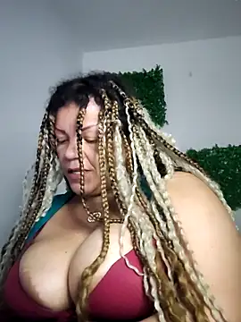 eva_luxei - Eva_Luxei's free webcam - UK Sex Cams