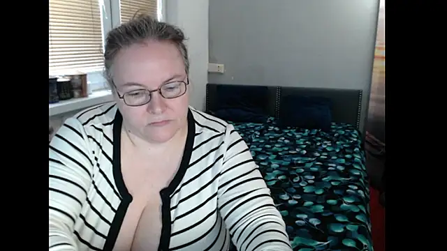 Sweetboobs webcam