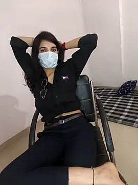 tanzum_khan3202 webcam